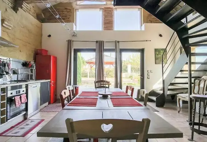 Renovated With Shared Pool In Lauragais * Mont-d'Astarac