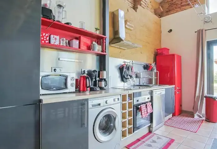 Renovated With Shared Pool In Lauragais Сasa de vacaciones